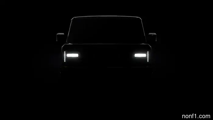 Texas Real Estate Enthusiast Aims to Build a $21,500 Truck. He Secured 5,500 Reservations in Just Six Days.