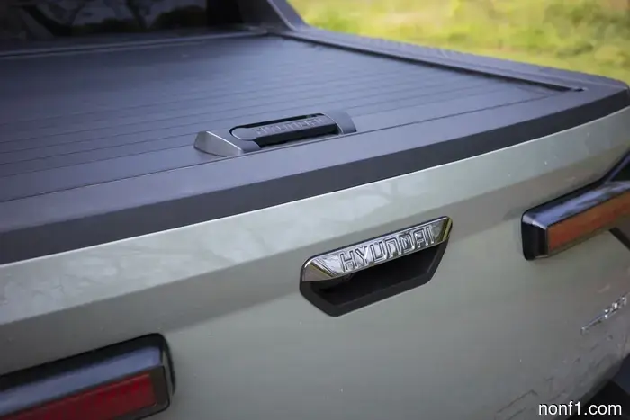 2025 Hyundai Santa Cruz Review: The Ideal Truck for Those Who Dislike Pickups