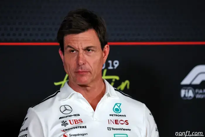 Formula 1 | Toto Wolff ha admitido que Mercedes y George Russell podrían separarse a finales de 2026, a pesar de que el británico firmó lo que aparentemente es un nuevo (…)
