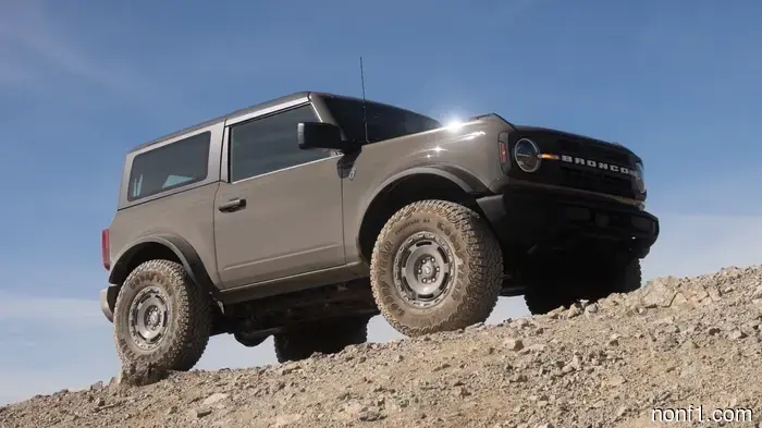Manual Ford Bronco Base Sasquatch Review: It Met All My Expectations