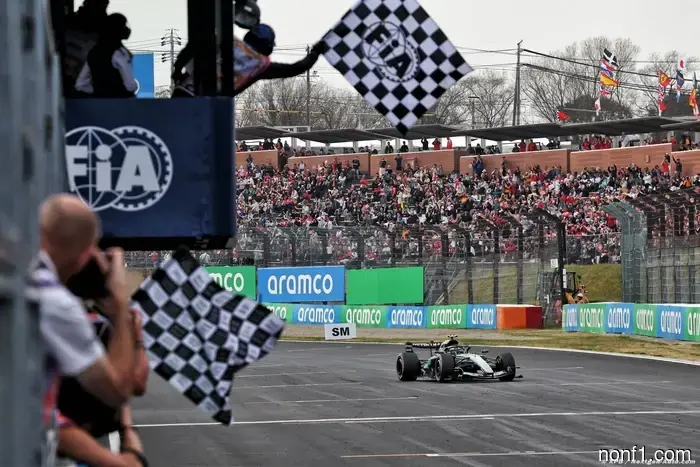 Wolff minimizes Russell's pressure despite Antonelli's rise.