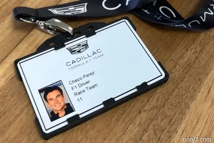 Sergio Pérez visited the Cadillac base for the first time.