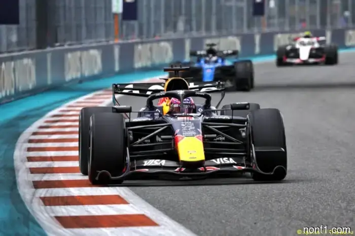 Max Verstappen received a 5-second penalty.