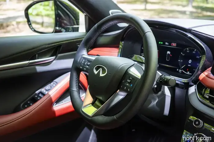 2027 Infiniti QX65 Primera Prueba: No Basta con Presentarse