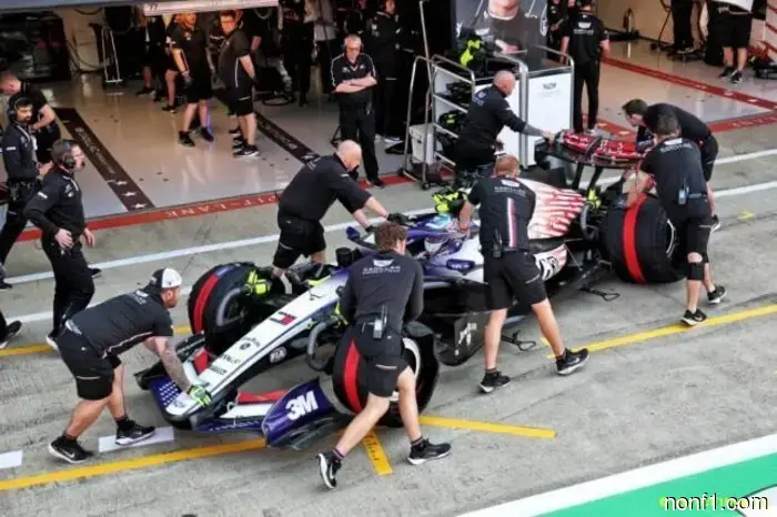 Photo gallery: 03/07. British Grand Prix, Friday