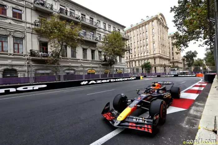 Verstappen: A compromise is needed on setup in Baku.