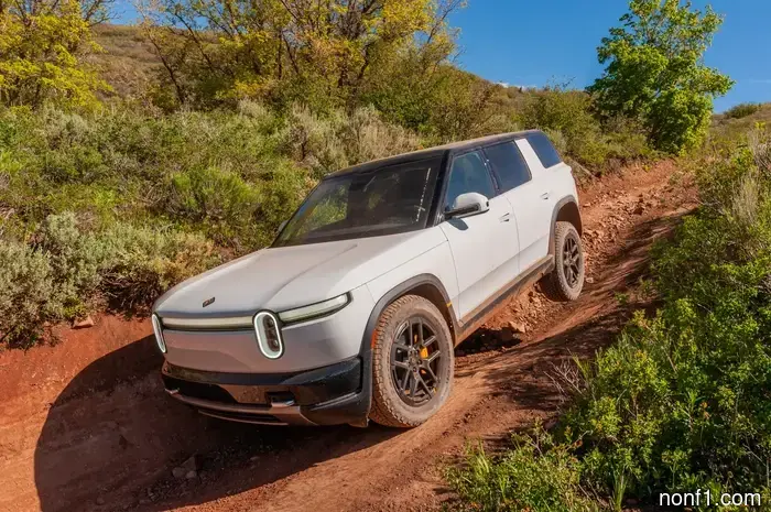 2027 Rivian R2 Primera Prueba de Manejo: El Coche Perfecto para Tanta Gente