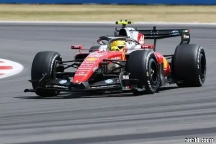 Hamilton listo para extender el acuerdo con Ferrari - informe