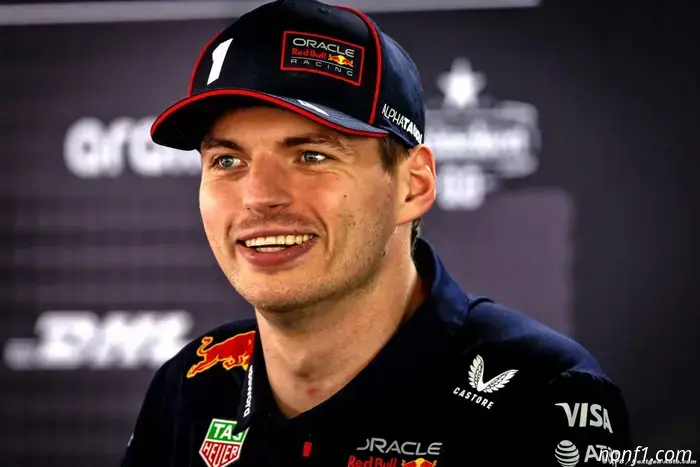 el concurso de 2025 'no se siente como una pelea' - Verstappen