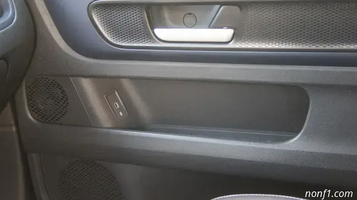 2025 Volkswagen ID Buzz Cargo Evaluation: Just How Functional Is It?