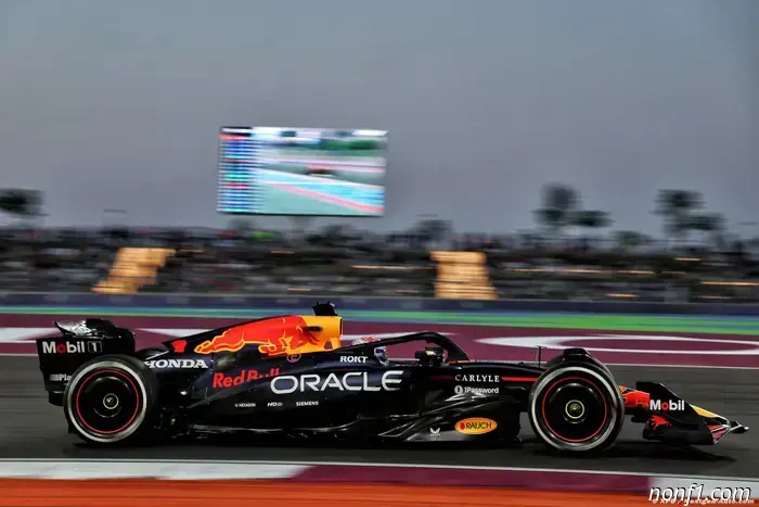 Norris bajo más presión que Verstappen - Arnoux