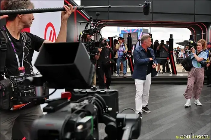 Christian Horner ha regresado al paddock de Fórmula 1.