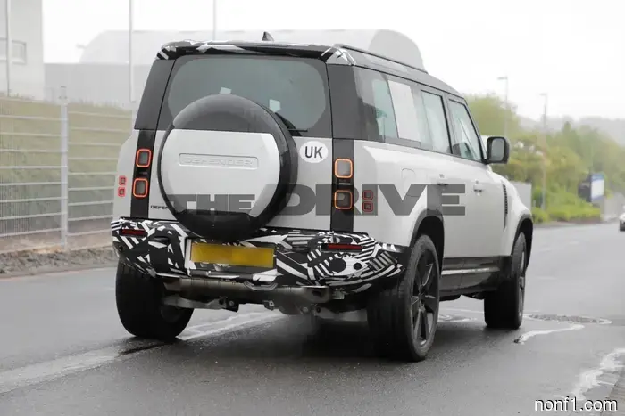 Spotted: The Land Rover Defender 110 is set to feature second-row captain's chairs.