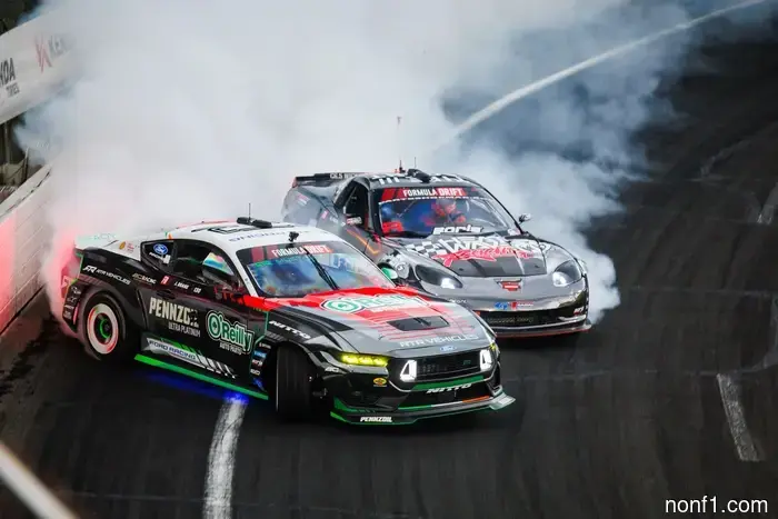 RTR Demonstrates How Professionals Tune a Mustang for Formula Drift