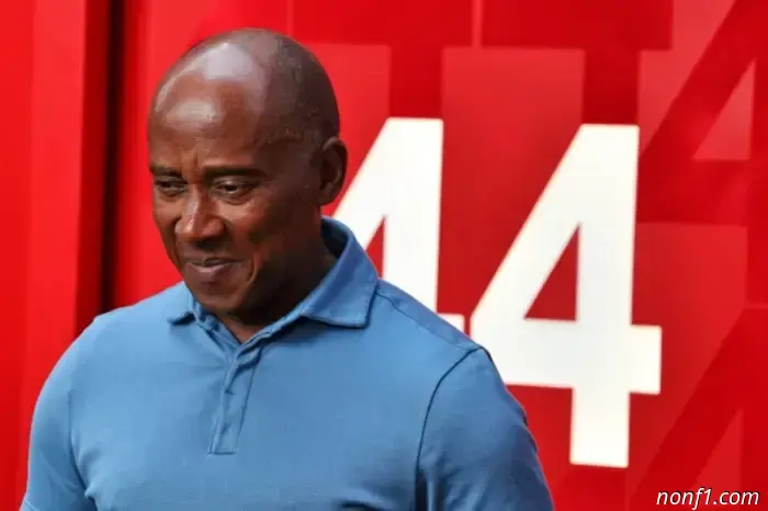 Отец Хэмилтона станет руководителем молодёжной программы FIA.