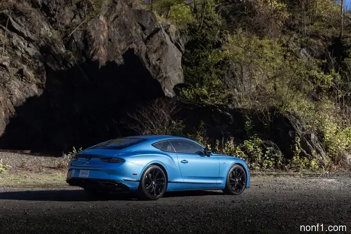 Bentley Continental GT S First Drive Review: A Quick and Opulent Getaway Vehicle