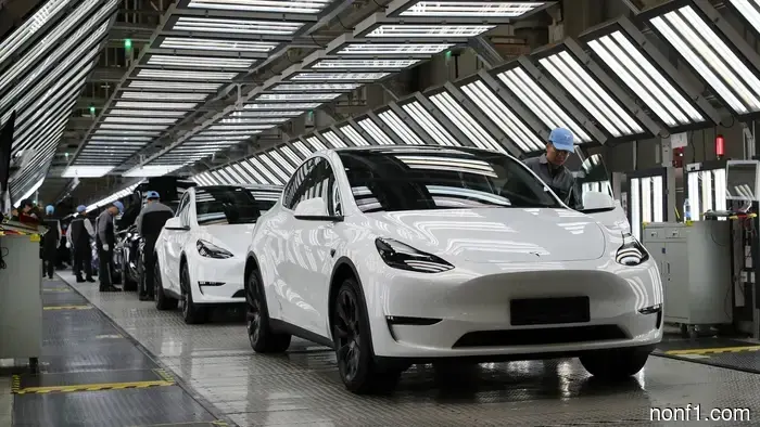Слияние Tesla и SpaceX может создать большой беспорядок в Китае: TDS