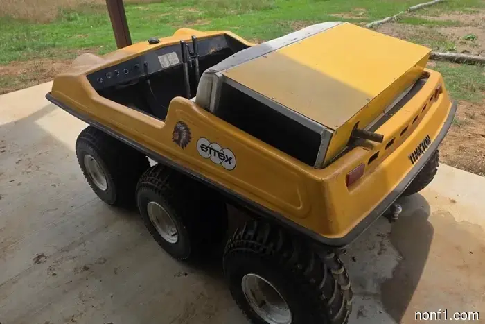Этот амфибийный 6×6 — настоящий ATV с пуленепробиваемым двигателем Honda, и вы можете его купить.