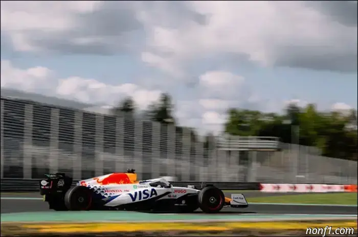 Weather disrupted Pirelli's second day of testing.