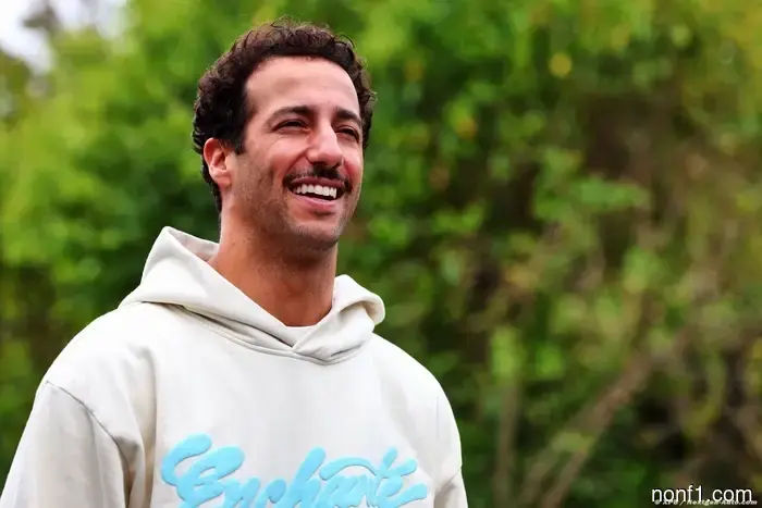 Ricciardo insinúa que un regreso a las carreras es posible 'un día'