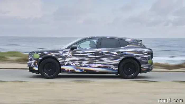 2028 Bentley Torcal First Ride: A Luxury Electric Vehicle That Operates to a Unique Rhythm