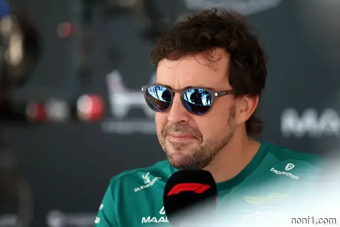 De la Rosa declines to comment on the possibility of Alonso's retirement.