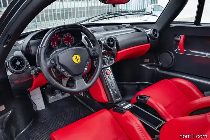 Cada Ferrari Enzo es raro, pero este que está a la venta es solo 1 de 9.