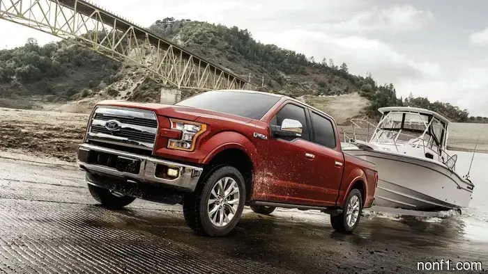 Ford llama a revisión 1.4 millones de camionetas F-150 por cambios de marcha no intencionados: TDS