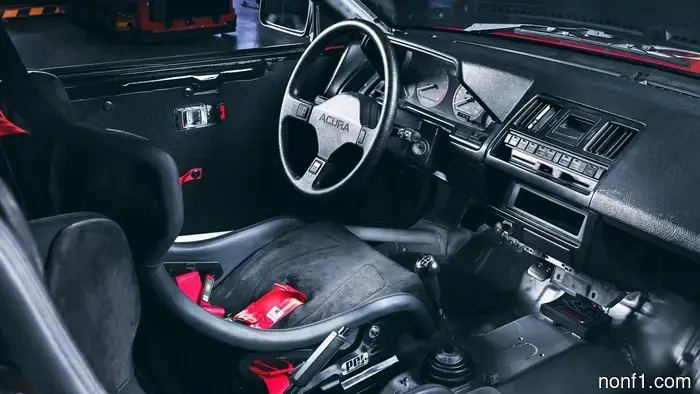 Acura Created a 1986 Integra Race Car for Its 40th Anniversary, and It’s Truly Magnificent.