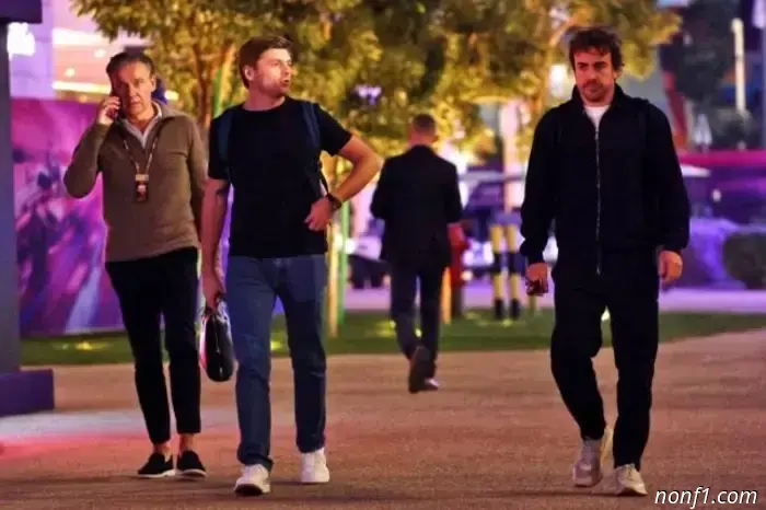 Штайнер: Макс не сделает тех же ошибок, что и Фернандо Алонсо.