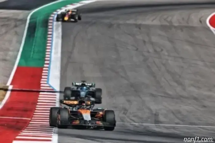 Piastri 'intranquilo' mientras McLaren 'temblando'