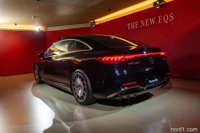 The 2027 Mercedes EQS is more extravagant in all aspects, yet it is also an improved electric vehicle.