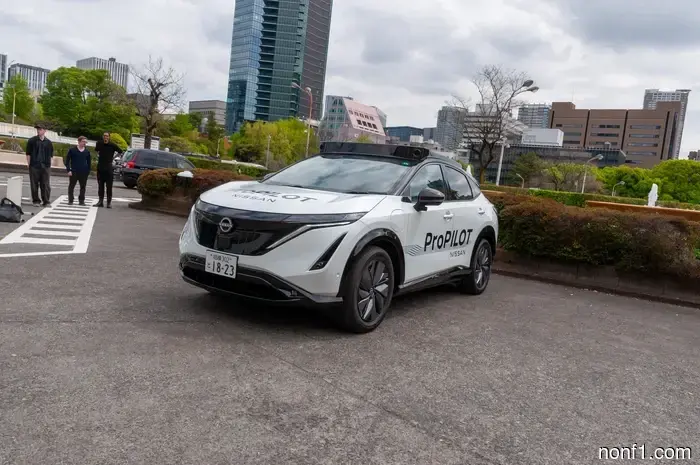 Nissan Claims Its Next-Generation ProPilot Matches Human Driving Skills, Possibly Exceeds Them, Demonstrating This in Tokyo Traffic.