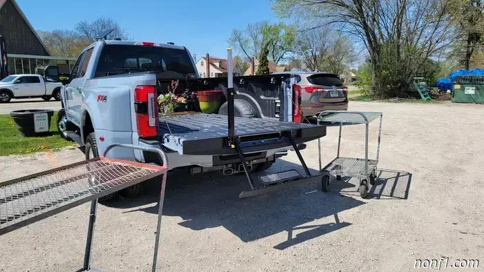 2025 Ford F-350 Platinum Plus Review: Is This What You Get for Six Figures?