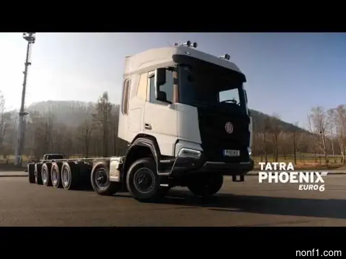 Alarmingly Extended 16-Wheel-Drive Semi-Truck Resembles a Centipede
