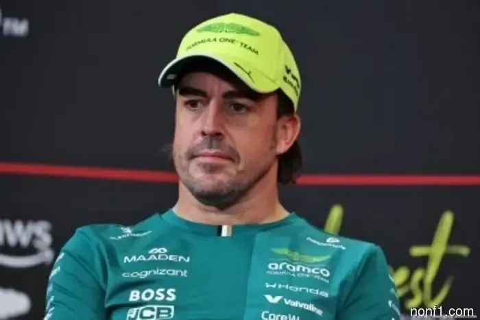 Alonso descarta el bombo de la actualización de Aston de '2 segundos'