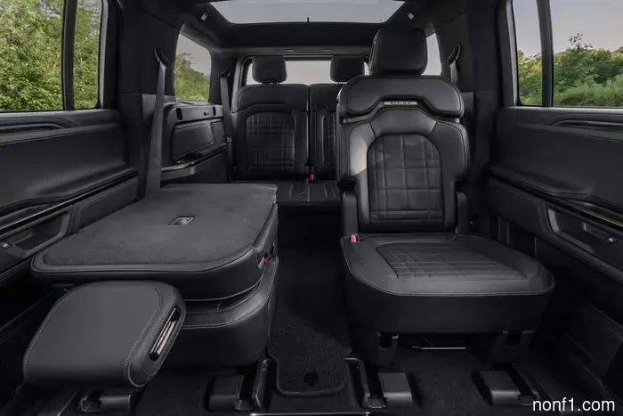 Rivian добавляет наиболее запрашиваемую функцию R1S