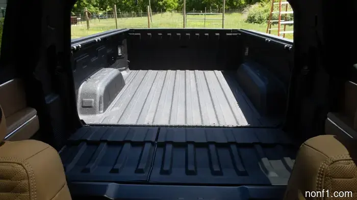 GM's Innovative Midgate Is Truly One of the Top Reasons to Purchase an EV Truck.