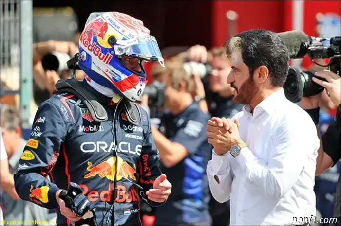 Max Verstappen ganó el sprint en Austin.