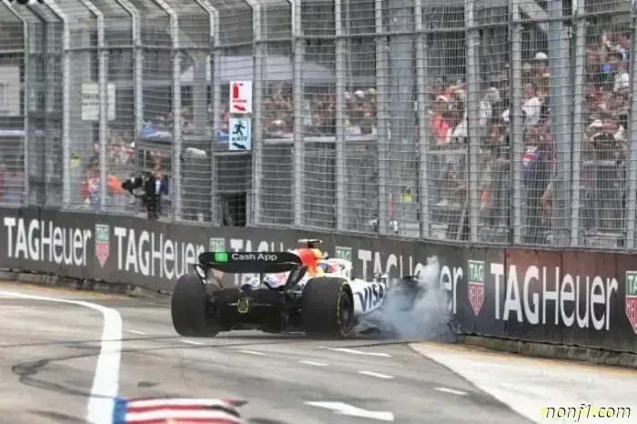 Photo gallery: 04/10. Singapore Grand Prix, Saturday