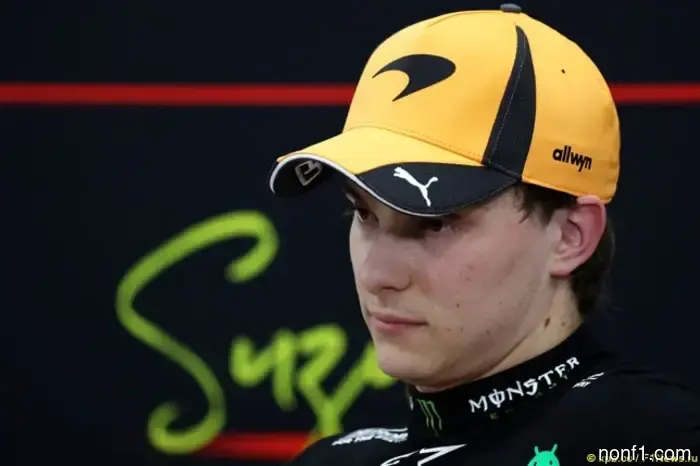 Smedley and Safnauer advise Piastri not to leave McLaren.
