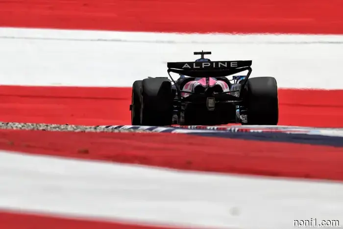 Switzerland removes 71-year prohibition on circuit racing.