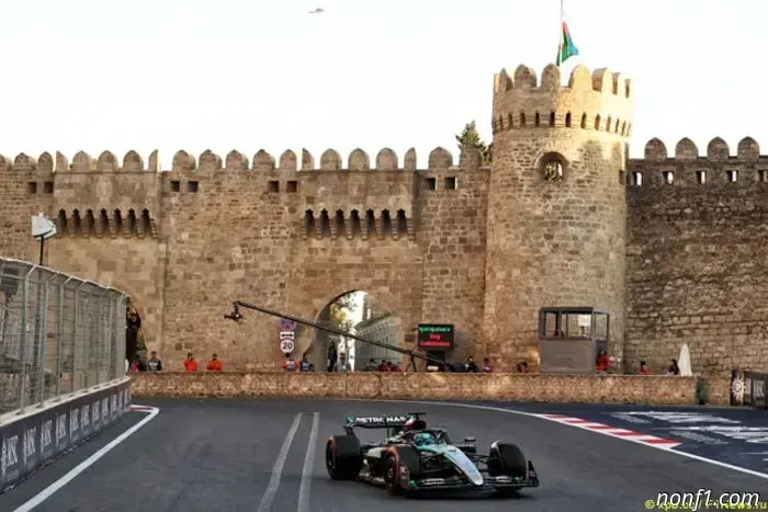 Wolff: We expect to be fighting at the front in Baku.