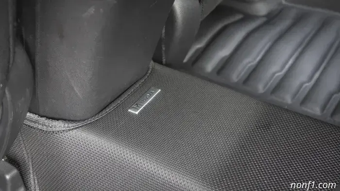 TuxMat Floor Mats Made This Honda Civic Feel Like Luxury Transportation