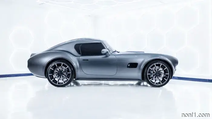 AC Cobra GT Coupe Introduces a Fixed Roof to the Classic Model for the First Time