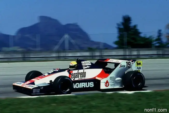 Toleman автомобиля Айртона Сенны выставлен на аукцион.