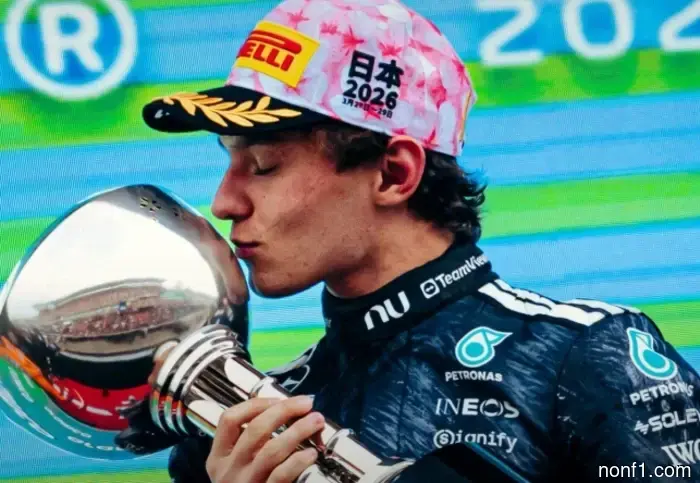 Лео Турини: В Италии уже стартует Кими-мания.