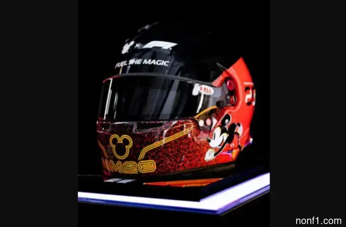 The racing helmet was sold at auction for a record amount.