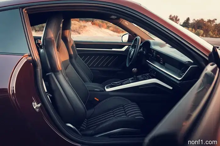 Оценка: Porsche 911 Carrera S 2027 года возвращает механическую трансмиссию